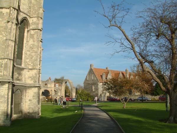 2004-11-UK-00004