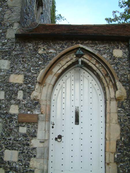 2004-11-UK-00013